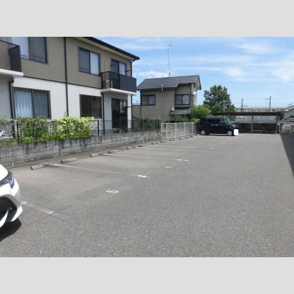 駐車場 (駐車場)