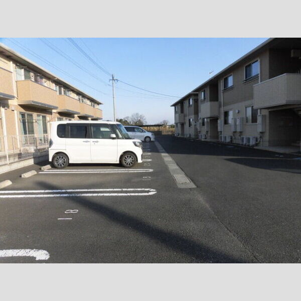 駐車場 (駐車場)