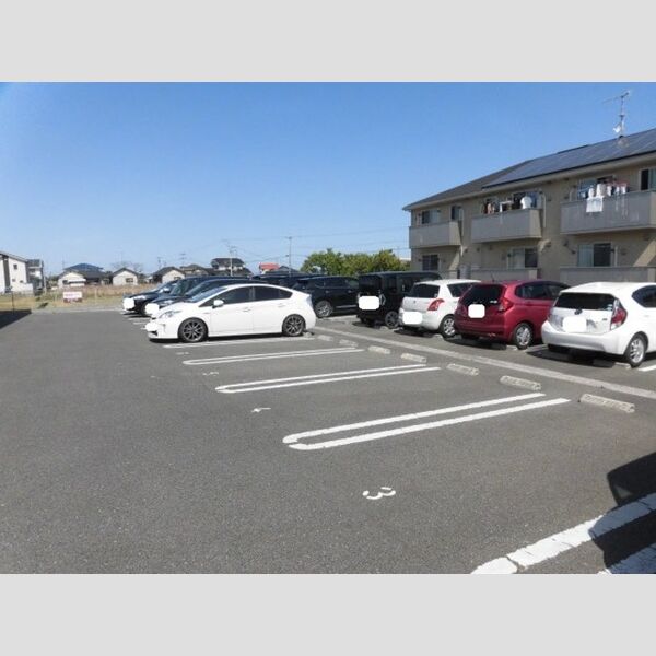 駐車場 (駐車場)