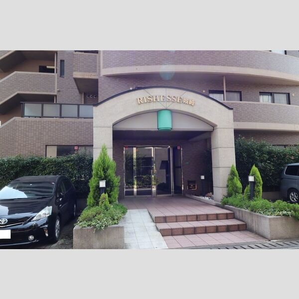 エントランス (エントランス)