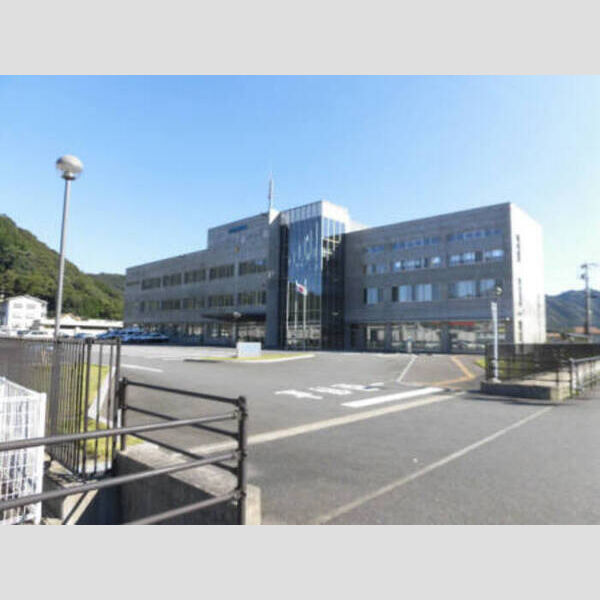 現地周辺 (佐伯警察署まで152m)