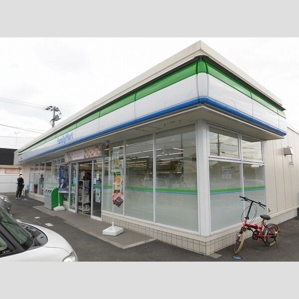 現地周辺 (ファミリーマート中津宮夫店まで1208m)