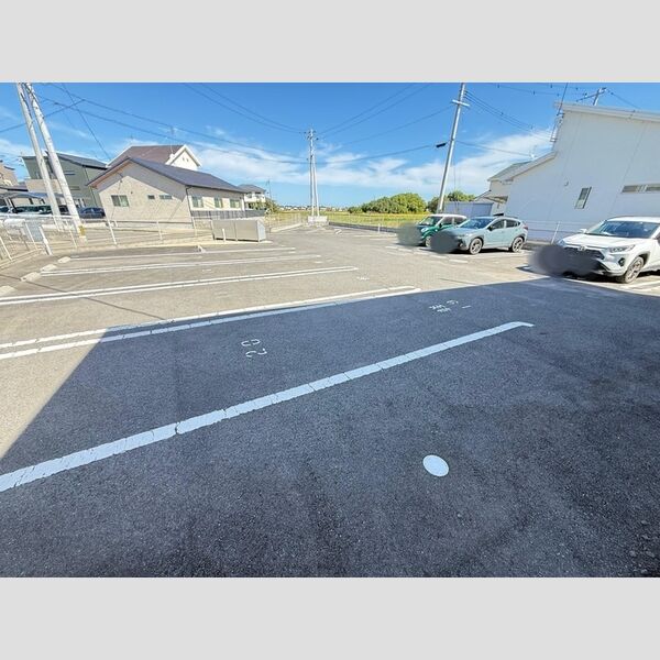 駐車場 (駐車場)