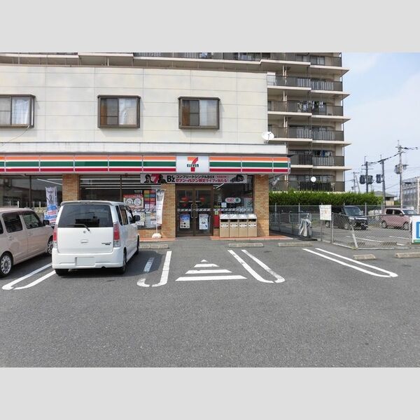 現地周辺 (セブンイレブン中津下池永店 826m)
