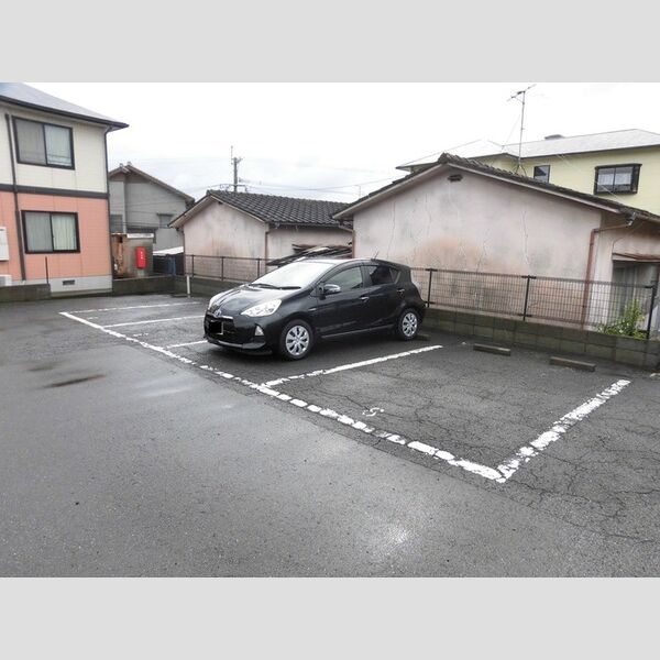 駐車場 (駐車場)