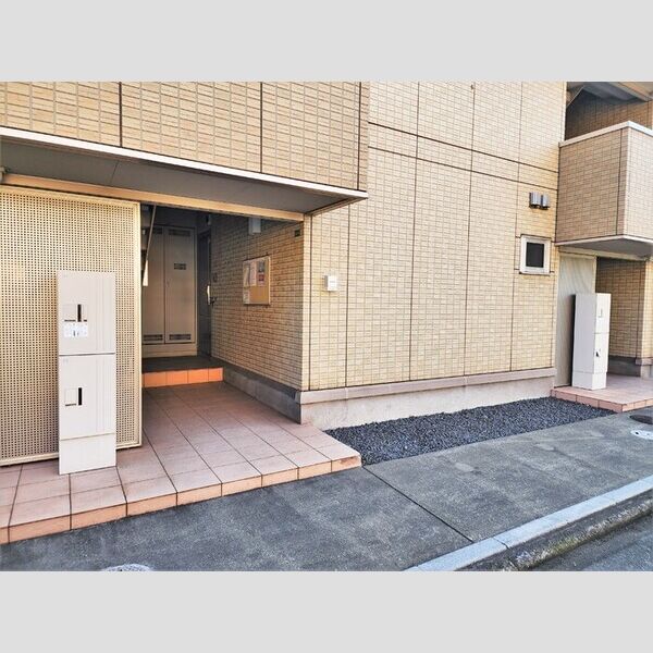 現地周辺 (宅配ボックス)