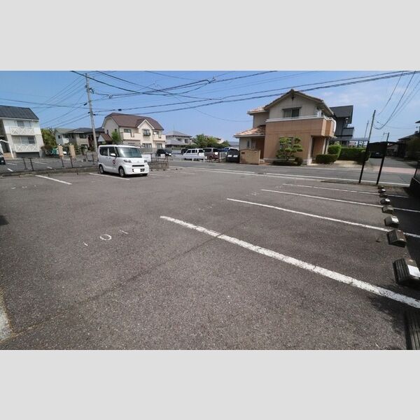 駐車場 (駐車場)