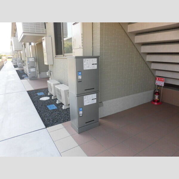 現地周辺 (宅配ボックス)