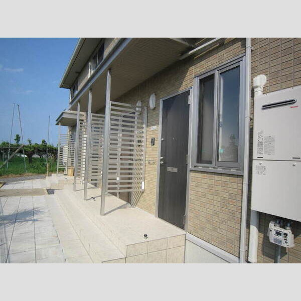 エントランス (エントランス)