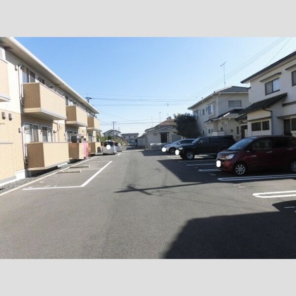 駐車場 (駐車場)