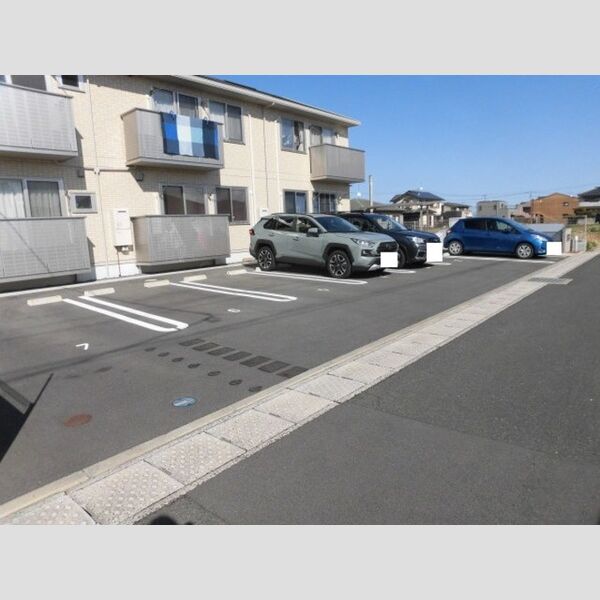 駐車場 (駐車場)