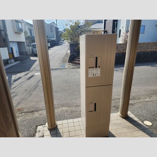 現地周辺 (宅配ボックス)
