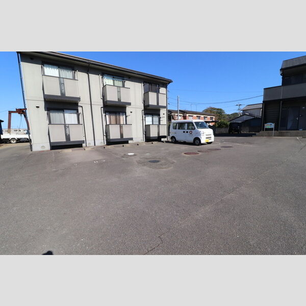 駐車場 (駐車場)