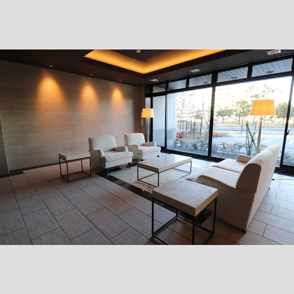 現地周辺 (ロビー)