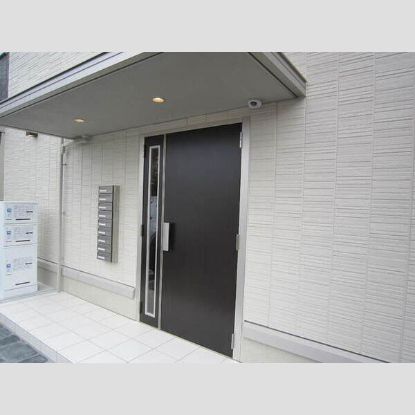 エントランス (エントランス)