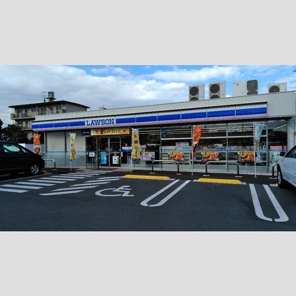 現地周辺 (ローソン中津永添店まで703m)