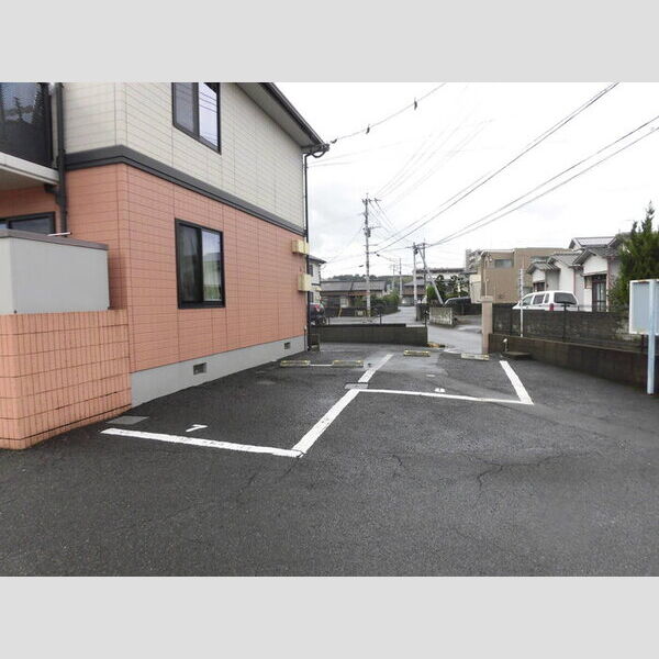 駐車場 (駐車場)