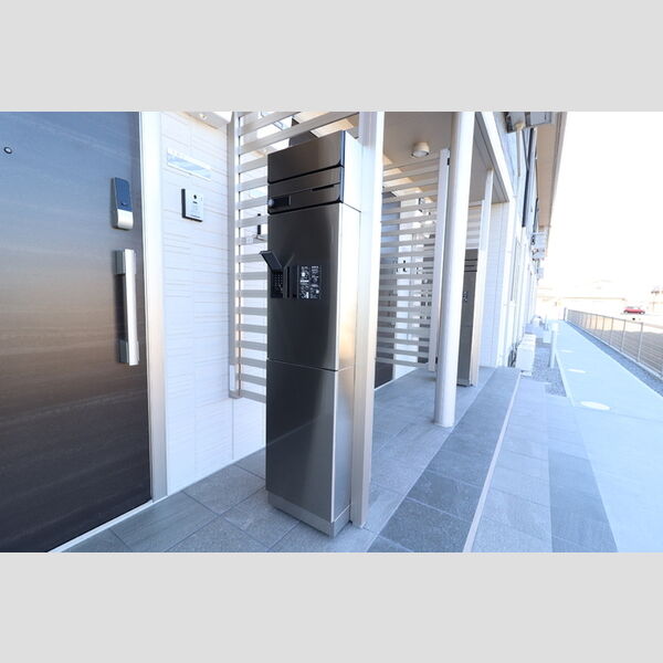 現地周辺 (ポスト・宅配ボックス)