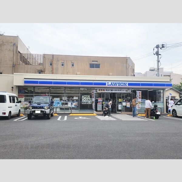 現地周辺 (ローソン大分東春日店まで415m)