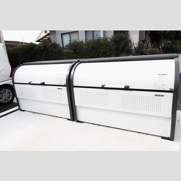 現地周辺 (ゴミ置き場)