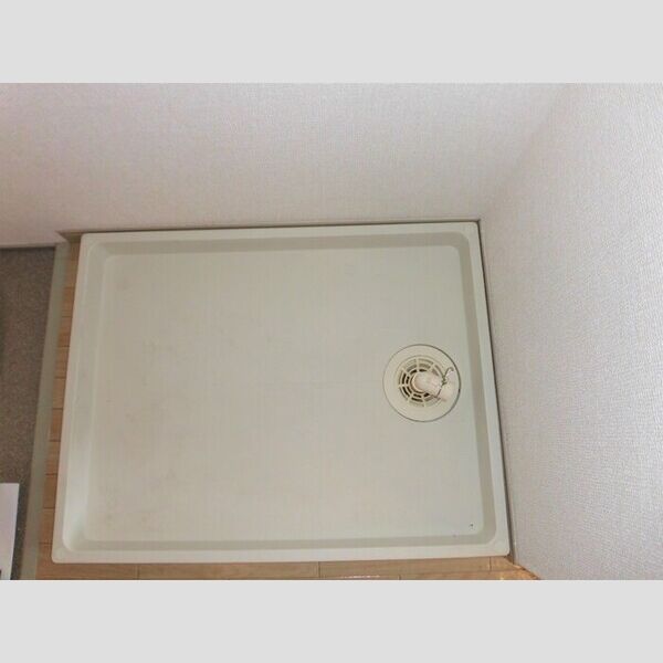 その他設備 (102 屋内洗濯機置き場)