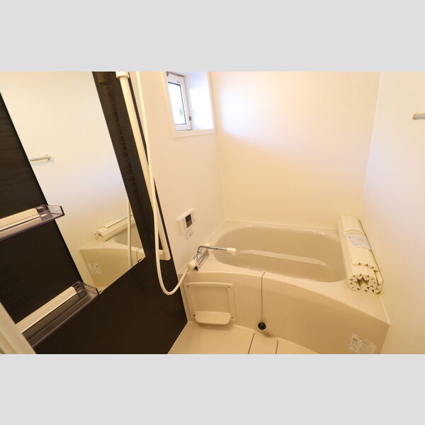 バス (B101　浴室)