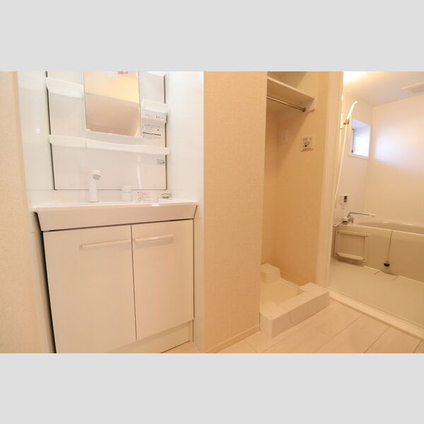 洗面所 (B101　洗面所)