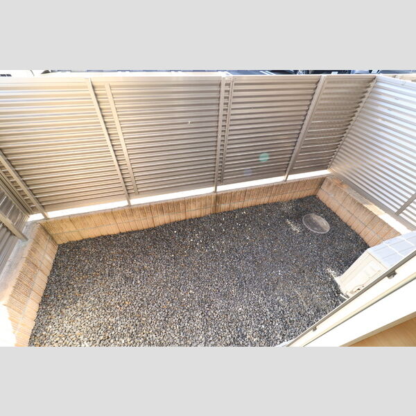 その他 (101　専用庭)
