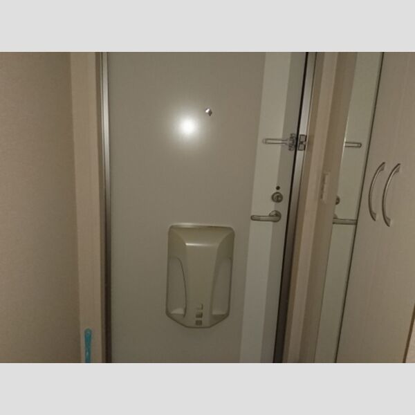 玄関 (102　玄関)