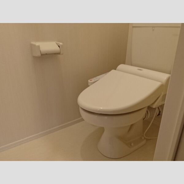 トイレ (102　トイレ)
