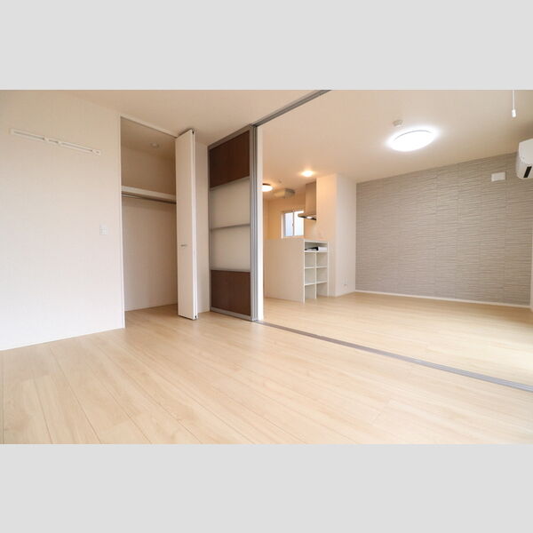 その他 (101　洋室)