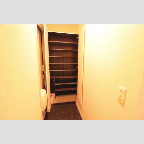 玄関 (101　玄関)