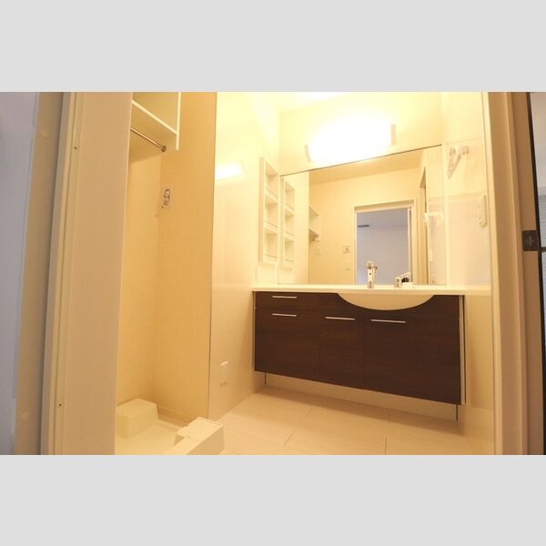 洗面所 (103　洗面所)