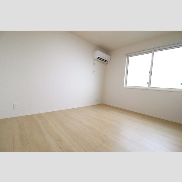 その他 (201　洋室)