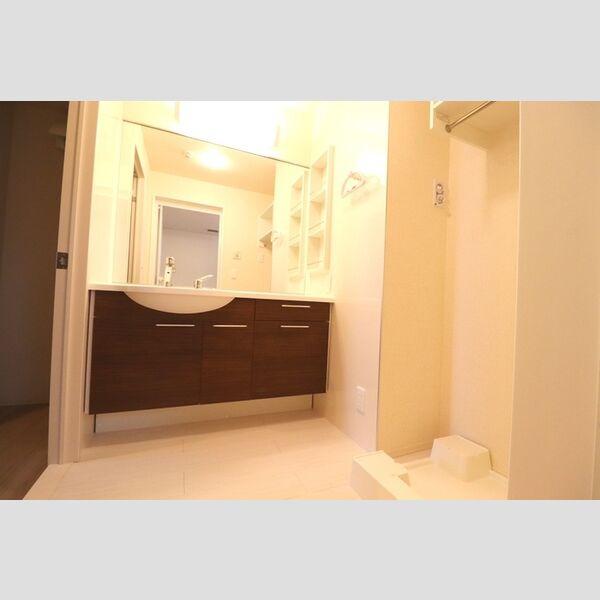 洗面所 (201　洗面所)