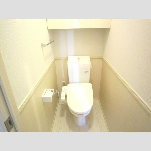 トイレ (201　トイレ)