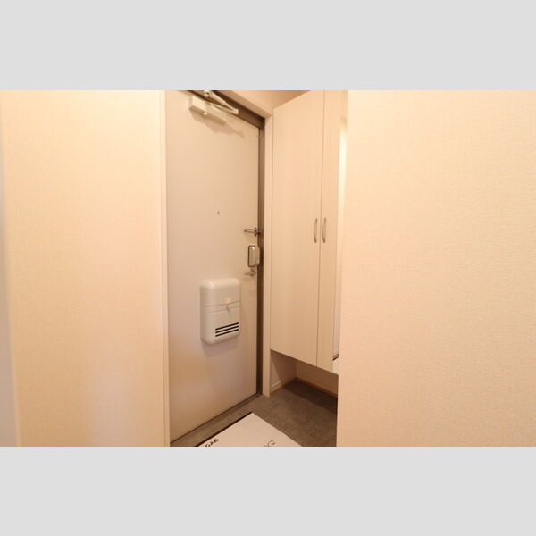 玄関 (202　玄関)