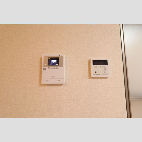 その他設備 (202　モニター付きインターホン)