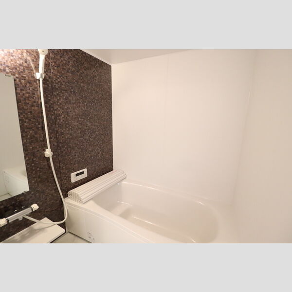 バス (108　浴室)