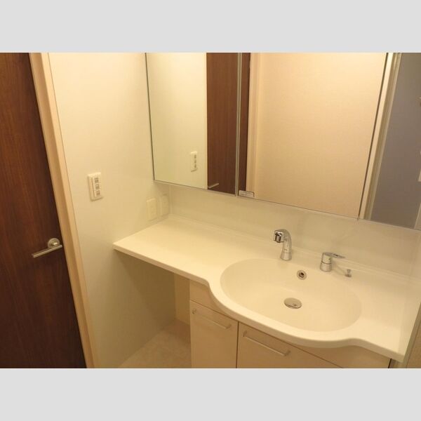 洗面所 (302 洗面台)