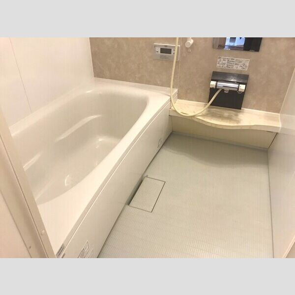 バス (A202　浴室)