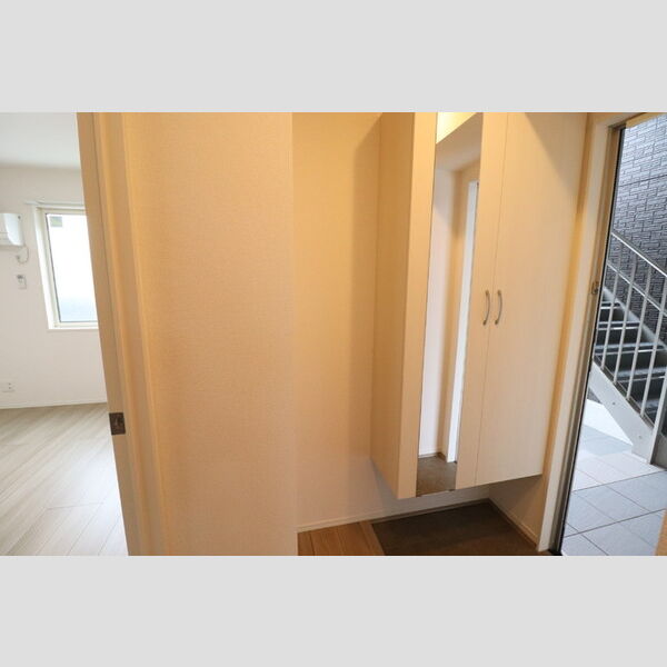 玄関 (102　玄関)