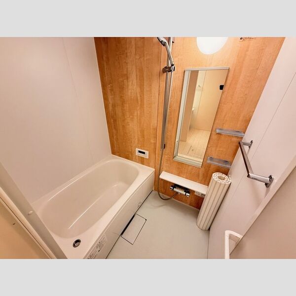 バス (バス)