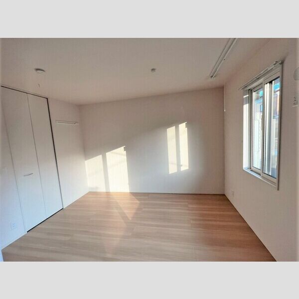 その他 (102　洋室)