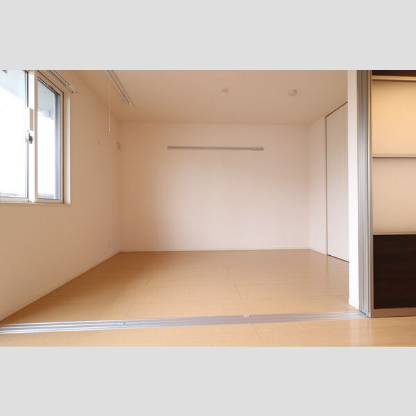 その他 (201　洋室)