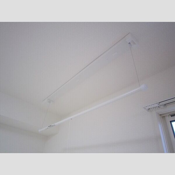 その他 (203　室内物干し)