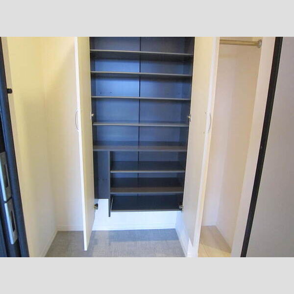 玄関 (203　玄関)