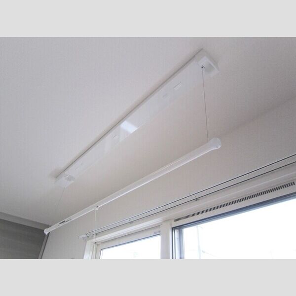 その他 (102　室内物干し)