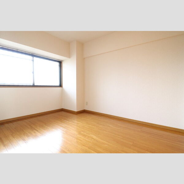 その他 (302　洋室)