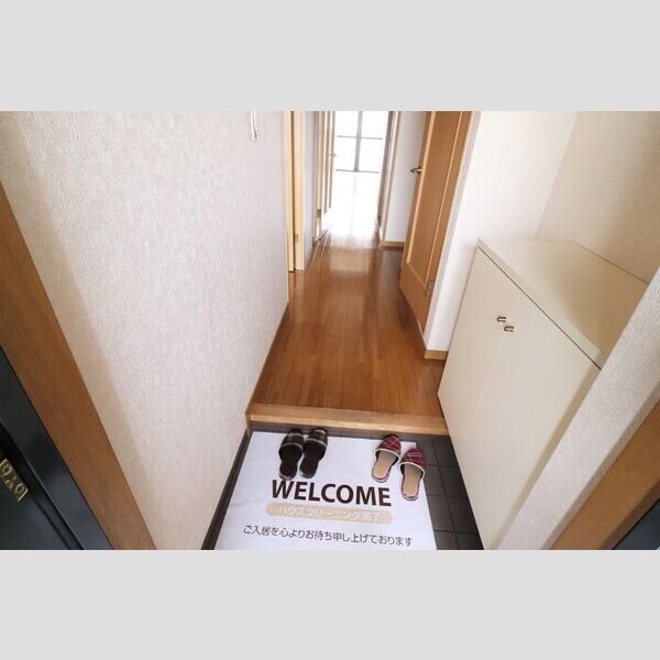 玄関 (302　玄関)